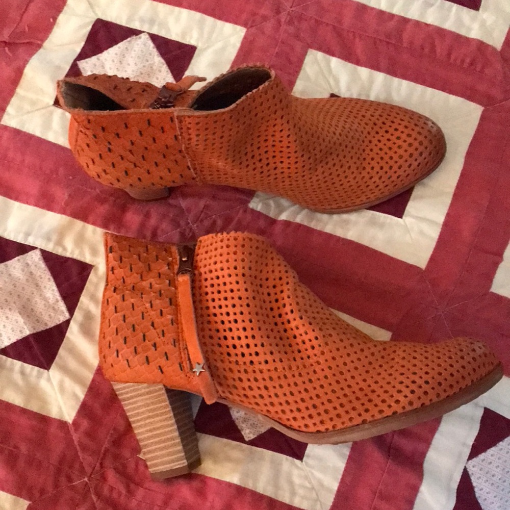 Felmini orange leather ankle boots 39